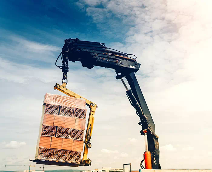 servizi-con-camion-gru-3